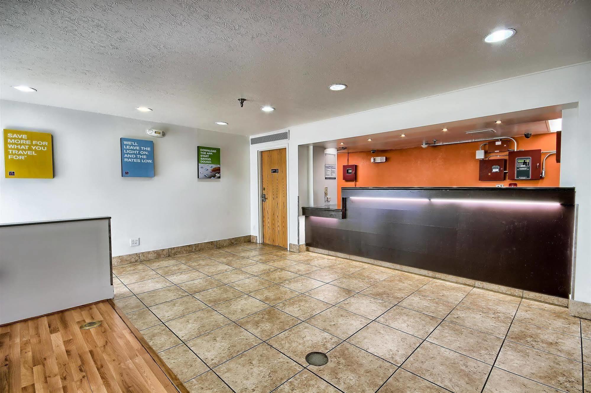 Hotel 6-columbus, Oh - West 2*